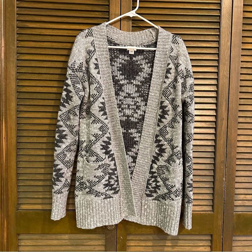 Mossimo Supply Co. Gray Patterned Cardigan